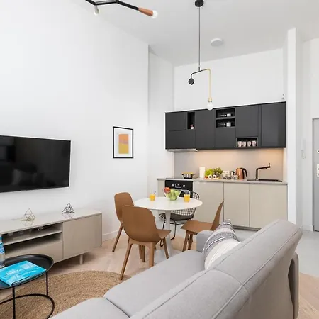 Boduena 4 - Elegant In Centre By Renters *