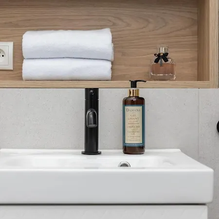 Boduena 4 - Elegant In Centre By Renters Apartament